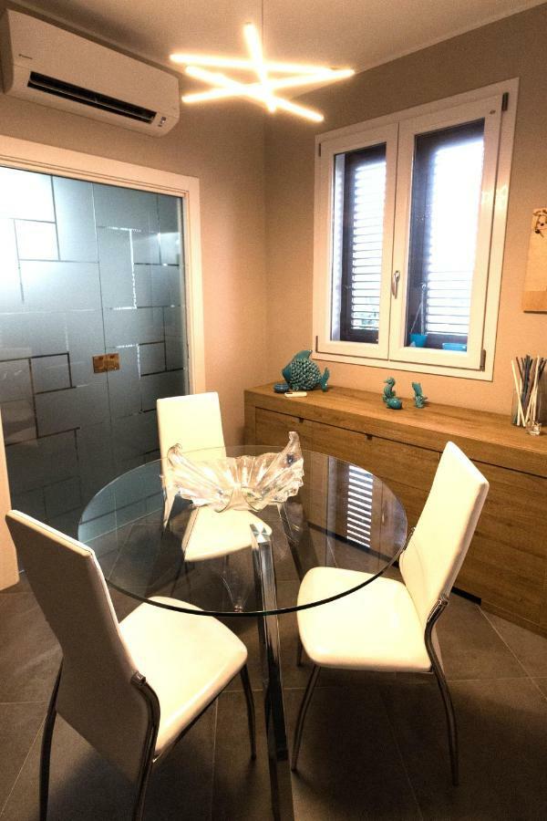 Ze-Vi Home Santa Flavia Buitenkant foto