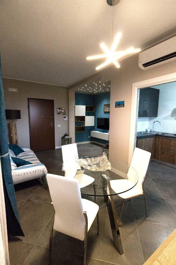 Ze-Vi Home Santa Flavia Buitenkant foto
